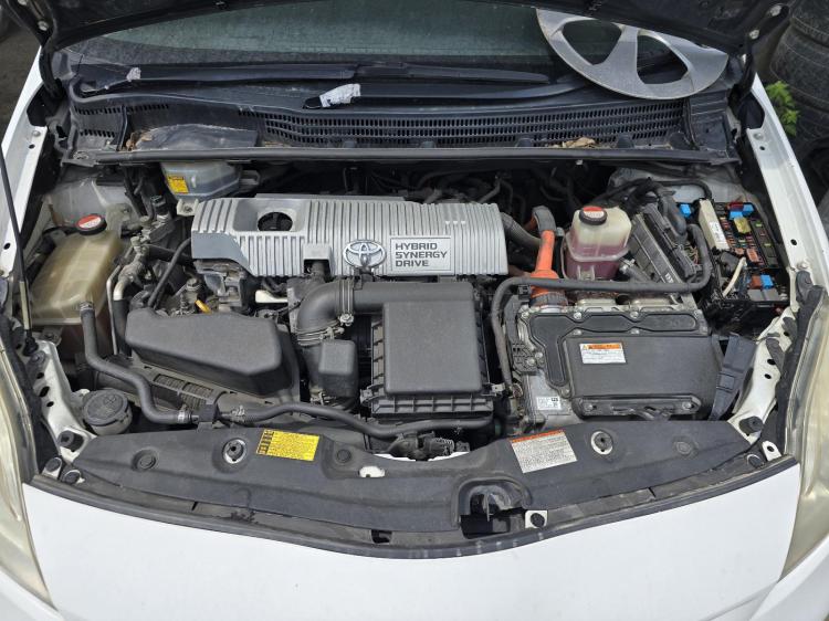toyota Prius ZVW30R HATCH Parts & Wrecking