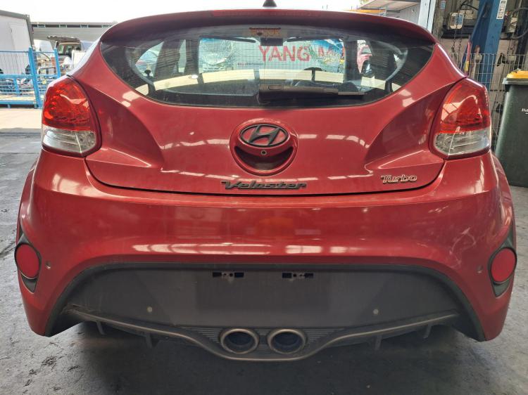 hyundai Veloster FS Oct 2015 Parts & Wrecking