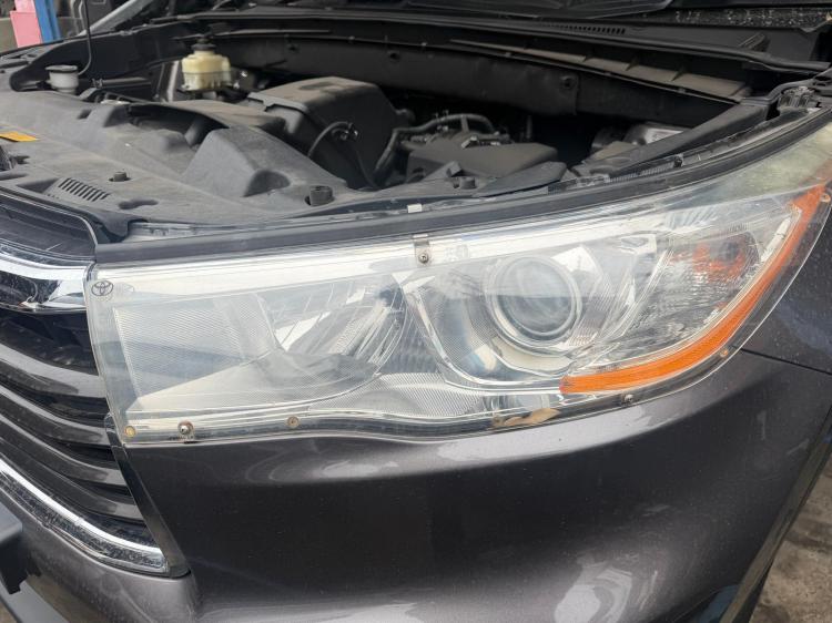 toyota Kluger 2015 Parts & Wrecking