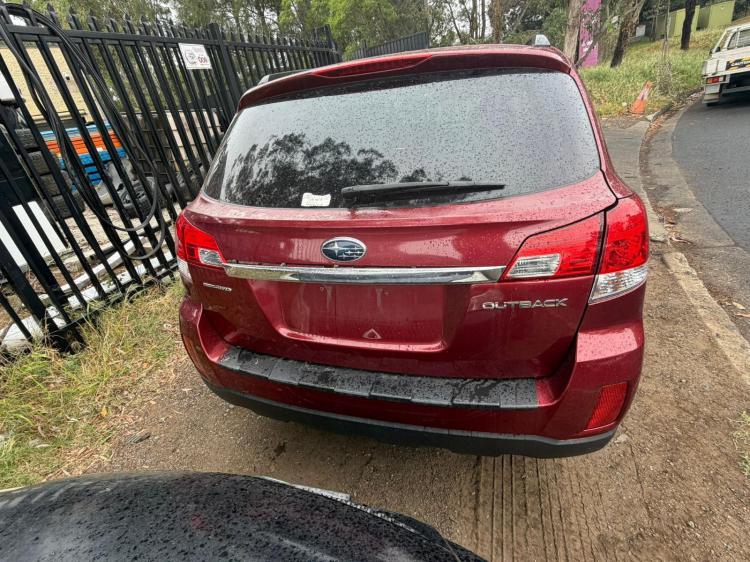 subaru Outback 2013 Parts & Wrecking