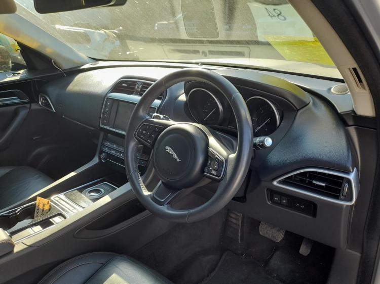 jaguar F Pace 2.0DT AUTO 8SPD AWD 20D PRESTIGE Jan 2017 Parts & Wrecking