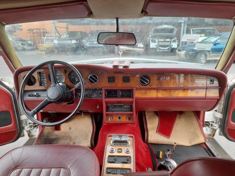 rolls royce Silver Spur 6.75L AUTO 3SPD RWD LWB LHD Jan 1988 Parts & Wrecking