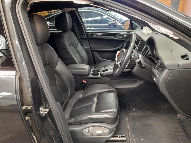 porsche Macan S 3.0DT CBTA AUTO 7SPD AWD May 2016 Parts & Wrecking