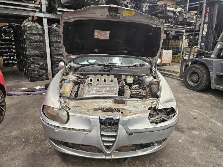 alfa romeo 147 2.0L AR32310 3DR HATCH 5SPD MAN FWD 16V TWIN SPARK Sep 2003 Parts & Wrecking