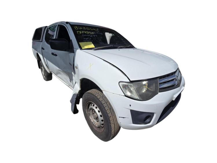 mitsubishi Triton MN GLX Mar 2012 Parts & Wrecking