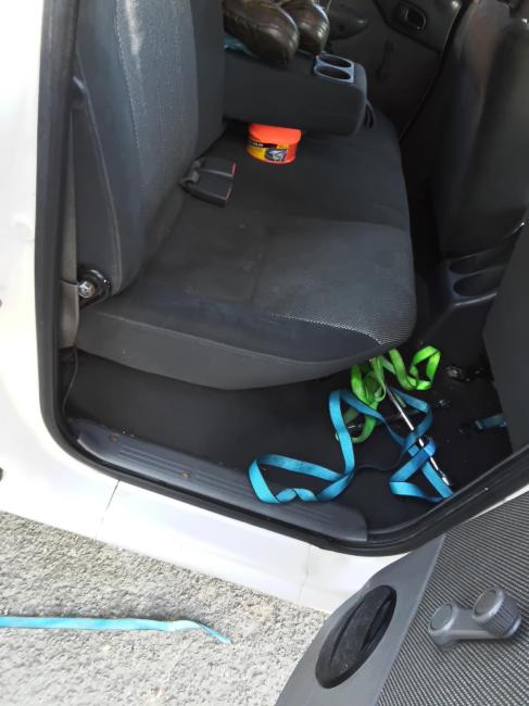 ford Courier 4X2 GL Feb 2005 Parts & Wrecking