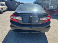 2012 Honda Civic image 5