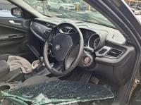 2014 Alfa Romeo Giulietta image 5