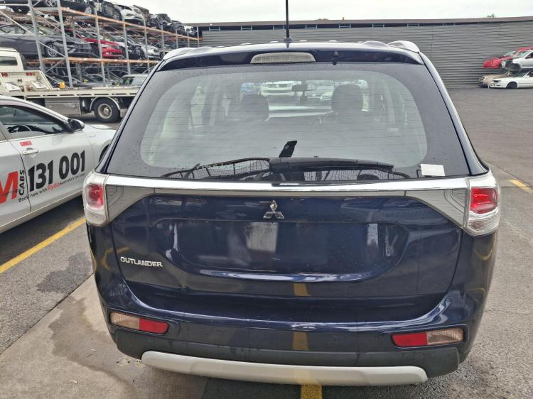 mitsubishi Outlander ZJ Sep 2014 Parts & Wrecking