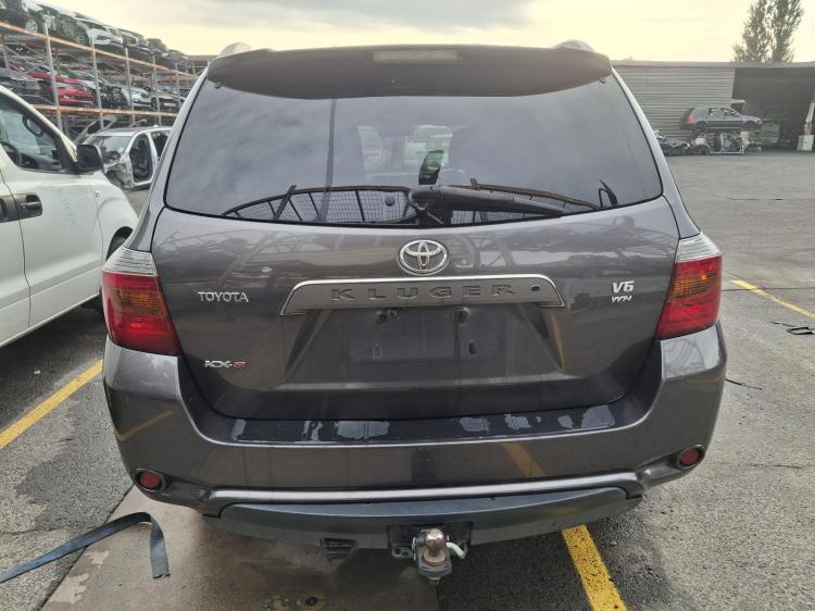 toyota Kluger GSU40R Dec 2010 Parts & Wrecking