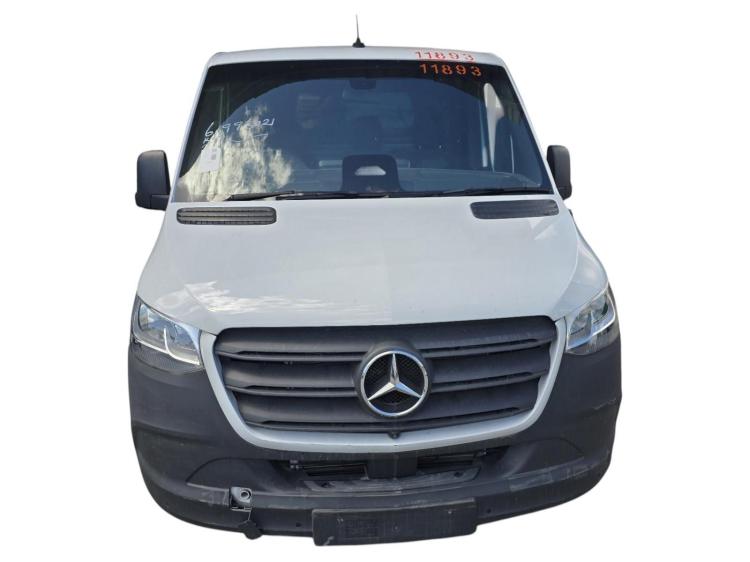 mercedes benz Sprinter VS30 415 CDI Oct 2024 Parts & Wrecking