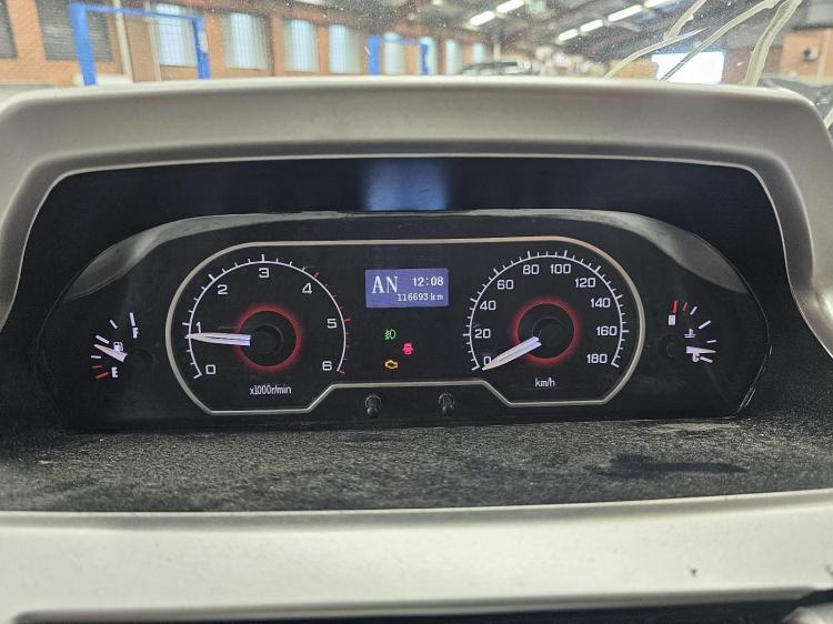 ldv V80 2.5DT AMT 6SPD FWD SWB LOW ROOF Jun 2017 Parts & Wrecking