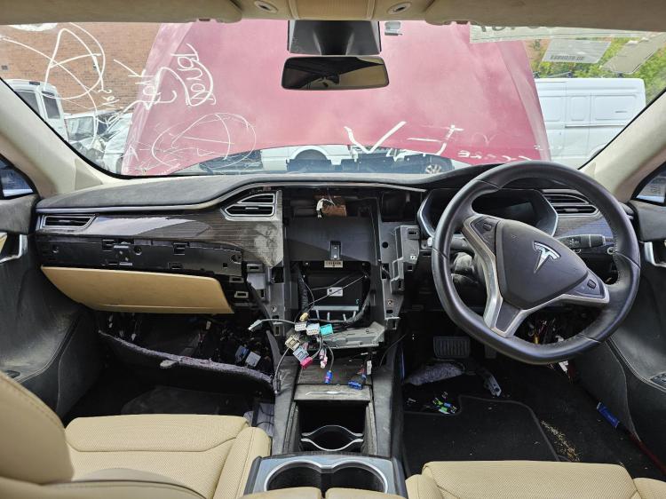 tesla Model S MODEL S 60KW EV 1 SPEED RWD Jan 2017 Parts & Wrecking