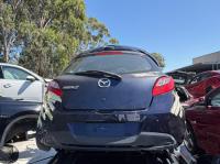 2013 Mazda 2 image 5