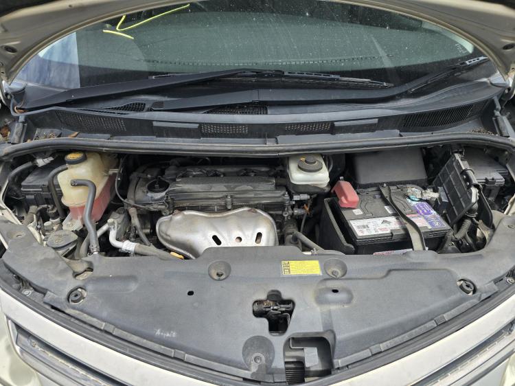 toyota Tarago ACR50R GLI Apr 2013 Parts & Wrecking