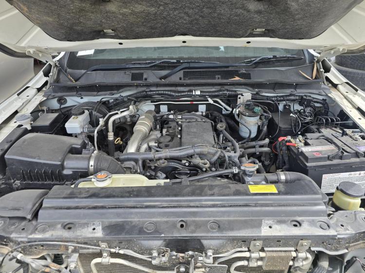 nissan Navara NP300 SL Jan 2018 Parts & Wrecking