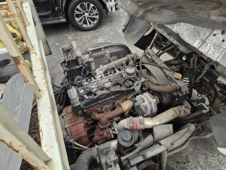 foton Aumark 2.8DT ISF MAN 5SPD RWD TABLE TOP SPRING Feb 2014 Parts & Wrecking