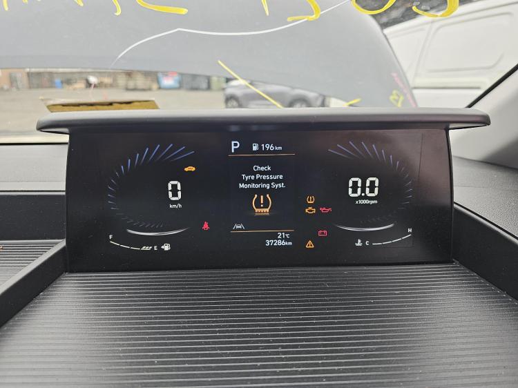 hyundai Staria 2.2DT D4HB 8 SPD AUTO AWD 8 SEATER WAGON ELITE Sep 2022 Parts & Wrecking