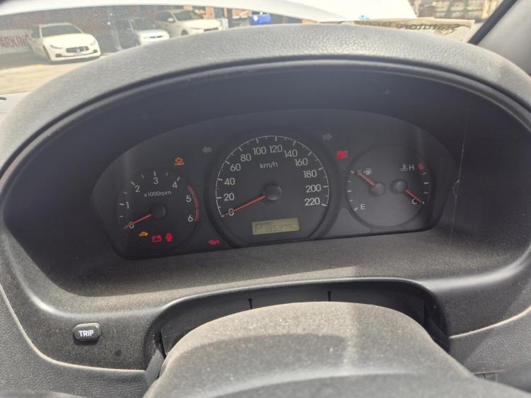 hyundai Iload ILOAD 2.5DT D4CB PLASTIC INTAKE 5 SPEED AUTO RWD Dec 2014 Parts & Wrecking