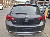 2013 Holden Astra PJ image 5