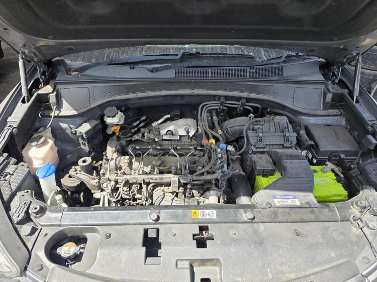 hyundai Santa Fe DM ACTIVE Dec 2014 Parts & Wrecking