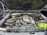 2003 Toyota Land Cruiser UZJ100R GXL image 5