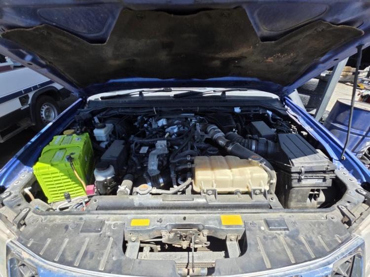 nissan Navara D40 ST-X Dec 2012 Parts & Wrecking