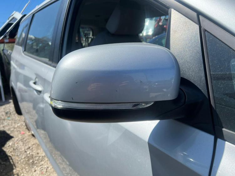 kia Carnival YP Jan 2017 Parts & Wrecking