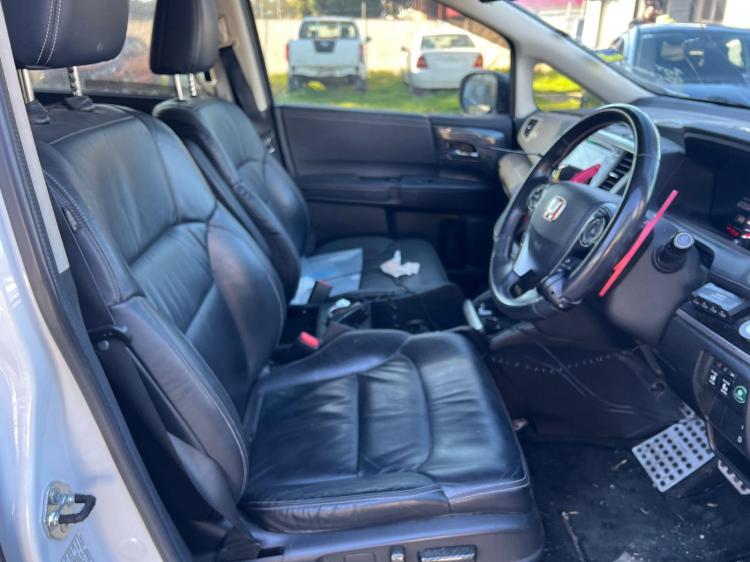 honda Odyssey Jan 2017 Parts & Wrecking