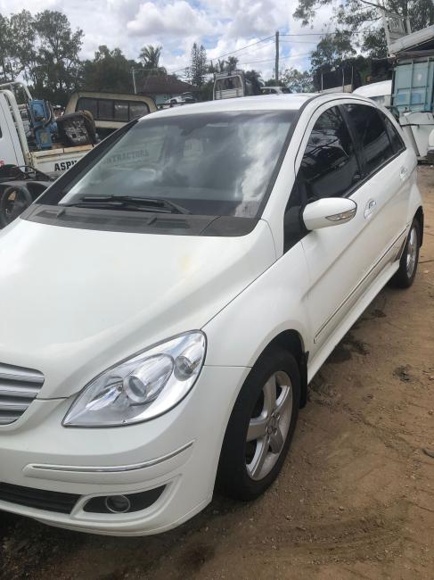 mercedes benz B180 2006 Parts & Wrecking