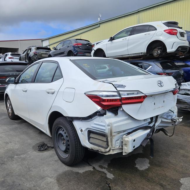 toyota Corolla ZRE172R Feb 2018 Parts & Wrecking