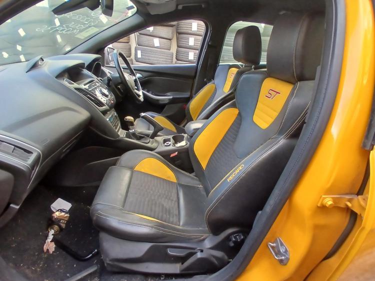 ford Focus LW 2014 Parts & Wrecking