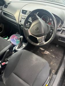 2016 Suzuki Swift image 5