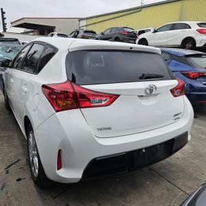 2014 Toyota Corolla ZRE182R image 5