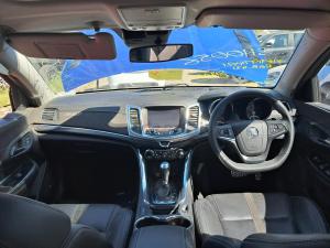 2016 Holden Commodore VF image 5