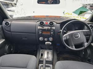 2011 Isuzu D Max RA image 5