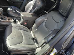 2015 Jeep Cherokee KL image 5