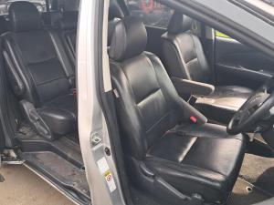 2014 Toyota Tarago ACR50R image 5