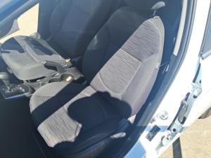 2017 Hyundai Accent RB image 5