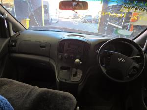 2011 Hyundai Iload 2.5DT D4CB (ALLOY INLET TYPE) AUTO 5SPD RWD image 5