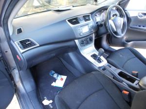 2013 Nissan Pulsar B17 image 5