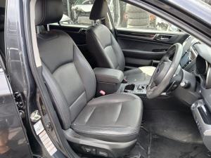 2019 Subaru Outback 6TH GEN image 5