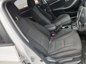 2015 Hyundai I30 GD image 5