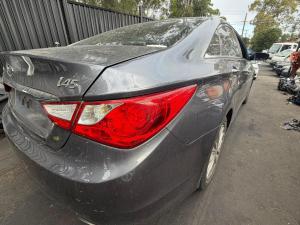 2012 Hyundai I45 image 5