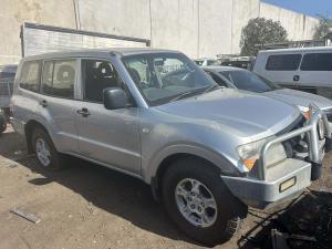 2005 Mitsubishi Pajero image 5