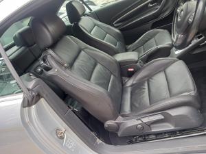 2010 Volkswagen Eos 1F image 5