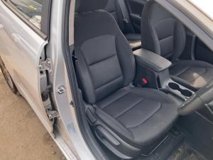 2017 Hyundai Elantra AD image 5