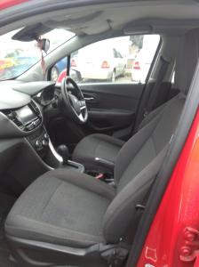 Holden Trax TJ image 5