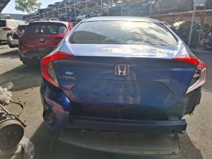 2016 Honda Civic 10TH GEN image 5