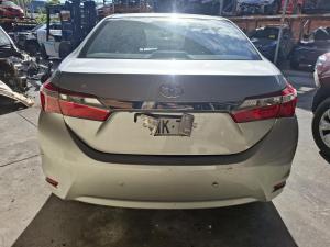 2015 Toyota Corolla ZRE172R image 5